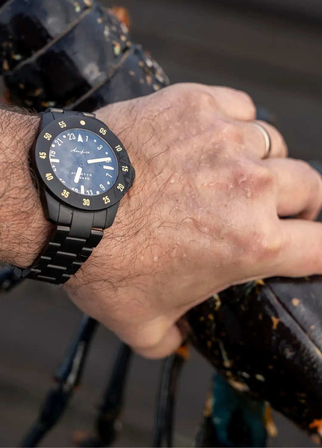 diver-watch-sweden-24-hour-watch